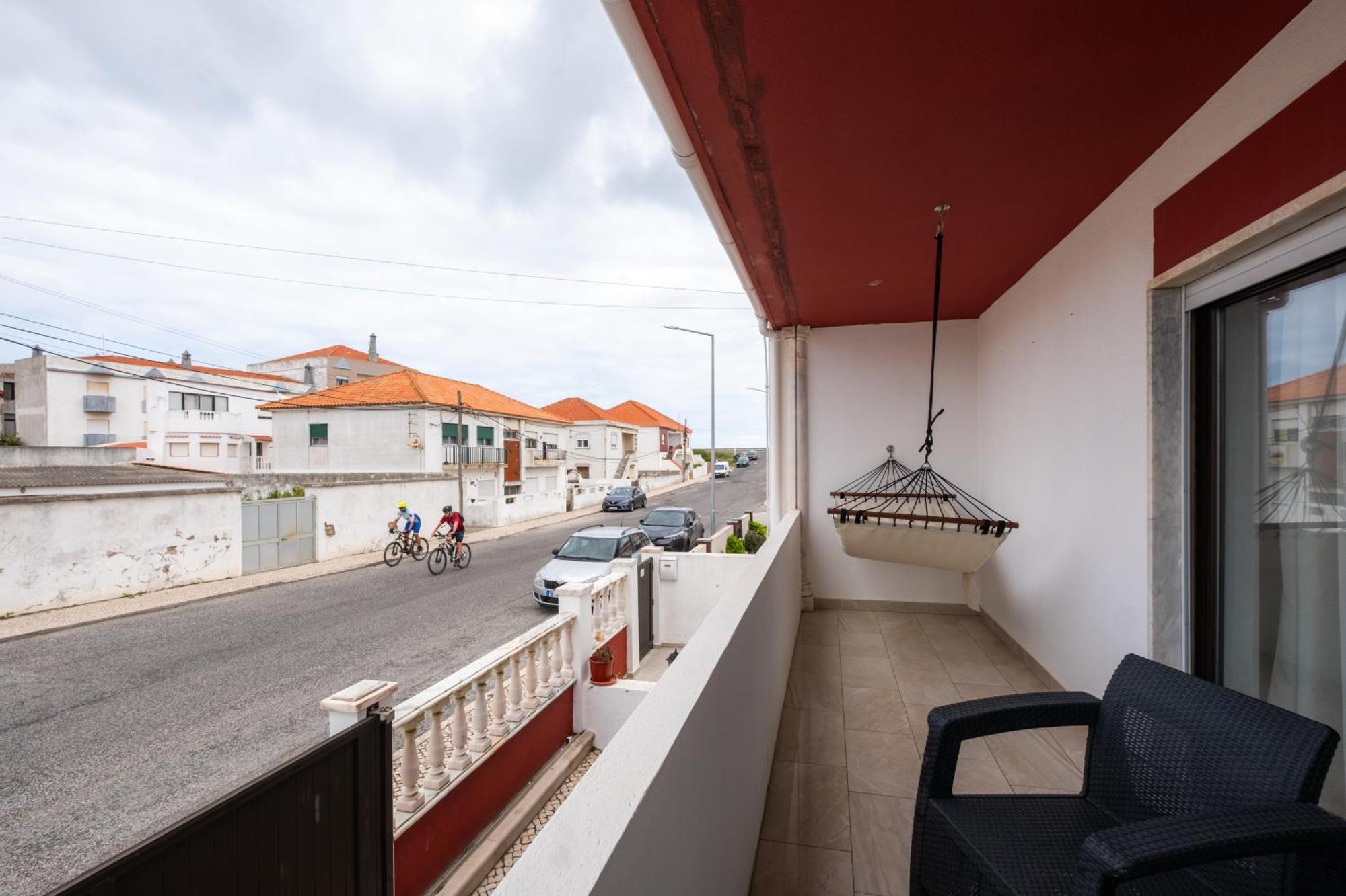West Side Guesthouse Peniche Exterior photo